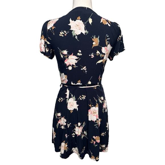 Abercrombie Fitch Wrap Dress Womens Extra Small Blue Floral V Neck Short Sleeve - Picture 2 of 13